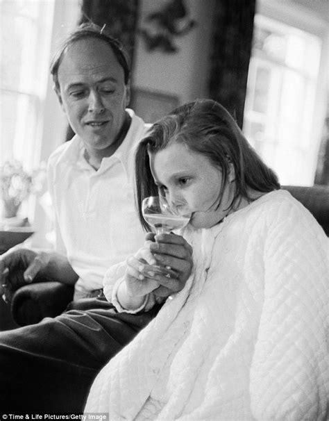 Tessa Dahl Roald Dahls Daughter On Life With Her Father The Best