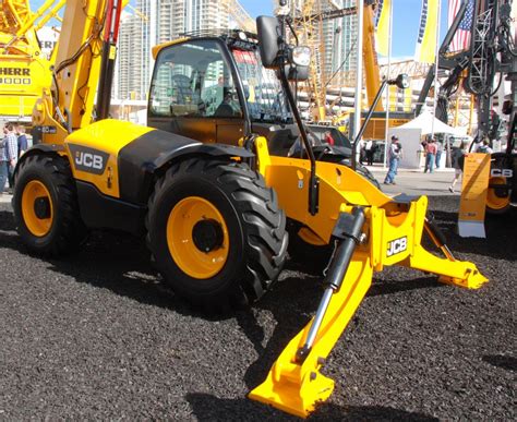 JCB Launches Highest Reach Telehandler | Lift and Access