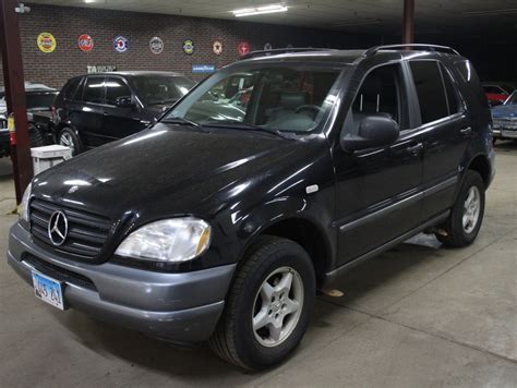 1998 Mercedes ML320 - Lindsay's Classics