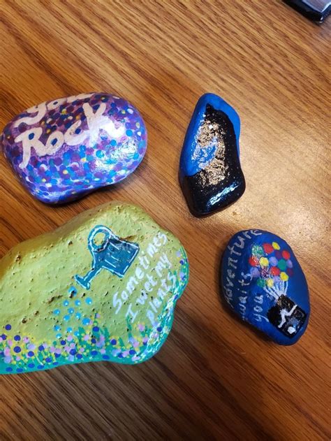 Pin On Tracy S Painted Rocks Sunglasses Case Painted Rocks