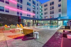 Aloft Dallas Arlington Entertainment District, Arlington (updated ...