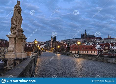 Prazsky Hrad Prague Castle After Sunset Editorial Image Image Of Dusk