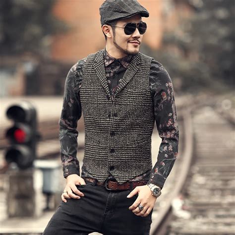 2018 Men New Winter Retro Plaid Slim Lapel Woolen Vest Slim Mens