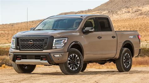 2020 Nissan Titan Pro4x Crew Cab Wallpapers And Hd Images Car Pixel