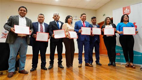 Jee Ica Entrega Credenciales A Alcaldes Y Regidores Electos Para El