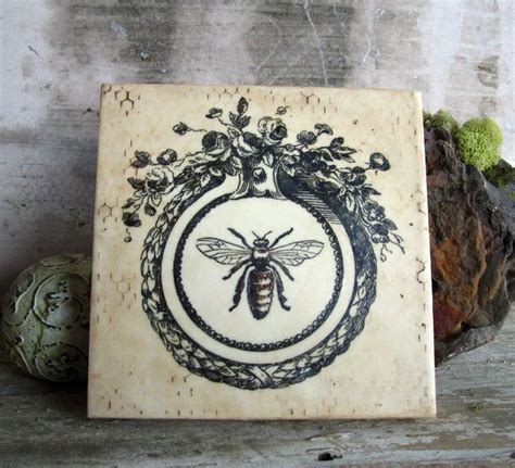 French Vintage Bee Painting