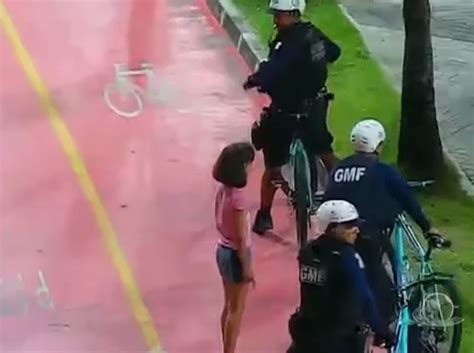 Guarda Municipal Encontra M E De Menina Que Se Perdeu Na Avenida Beira Mar