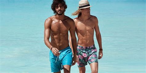 Venta Outfit Para Ir A La Playa Hombre En Stock