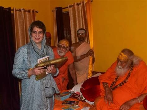 Shankaracharya Used To Come To Sangam Bath On Mauni Amavasya Swami