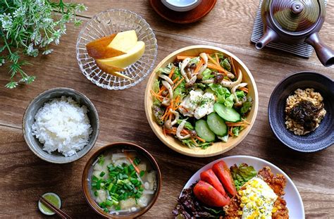 おかず たんぱく調整 レトルト 低たんぱく 低たんぱく食品 低タンパク ホリカフーズ 腎臓病食 150g 塩分04gのビーフカレー 最大84