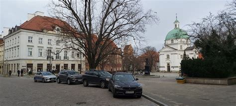 Stołeczne place Rynek Nowego Miasta w Warszawie