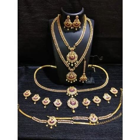 Cubic Zirconia Bridal Set at Rs 5460/set | Bridal Jewelry Sets in Howrah | ID: 22453526212