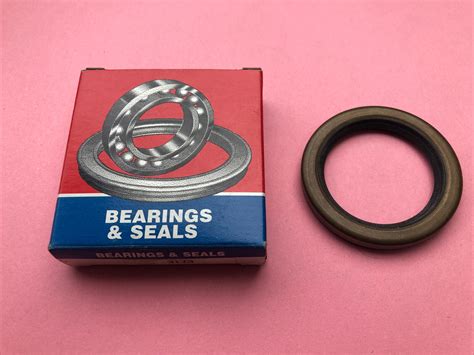 3173 Bearings And Seals Power Take Off Pto Input Shaft Seal 3173 Free Shipping Ebay