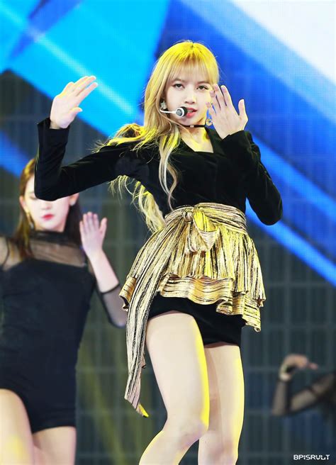 190105 Golden Disk Awards 2019 Blackpink Lisa Wanita Cantik Wanita