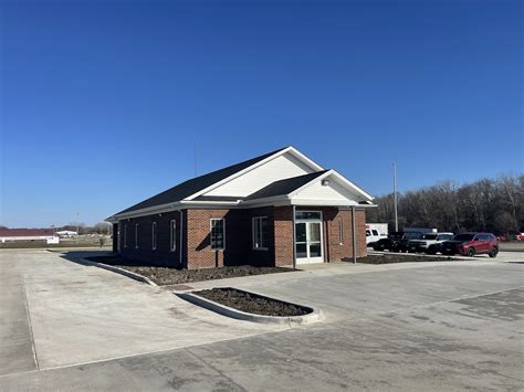Hours & Locations - Longview Bank
