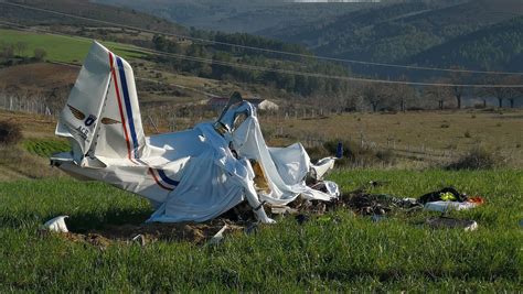 Aeroclube De Bragan A Manifesta Pesar Pela Morte De Dois Amigos