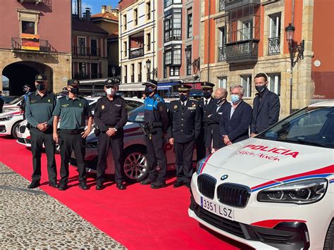 La nueva flota de la Policía Local permite cotejar en tiempo real si