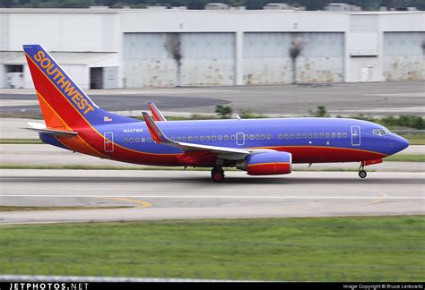 N447WN Boeing 737 7H4 Southwest Airlines Bruce Leibowitz JetPhotos