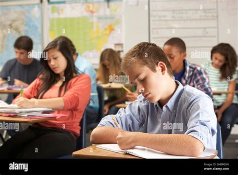 School Class Classroom Schools Classrooms Stock Photo Alamy