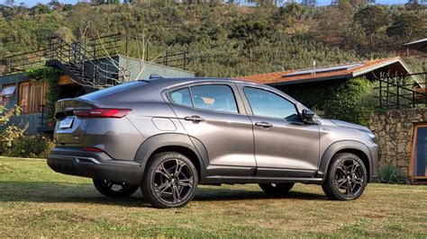 Fiat Fastback 2023 preços versões fotos vídeo e impressões