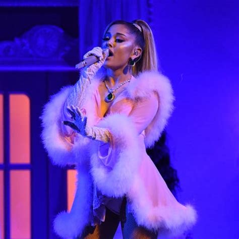 Watch Ariana Grande's Grammy Awards 2020 Performance