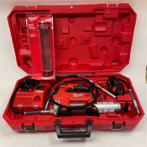 milwaukee mgg  grease gun kit  jonathan jacobson blog