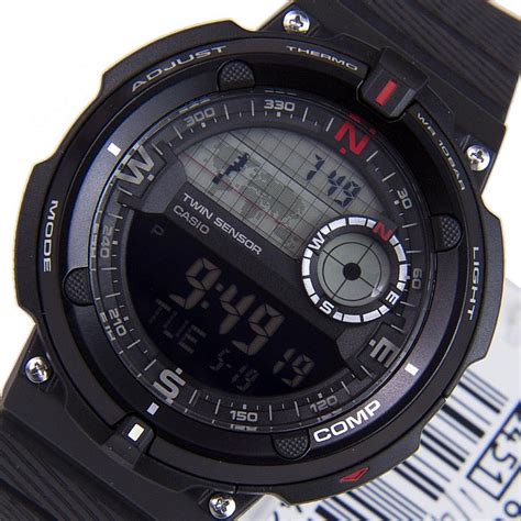 Casio Twin Sensor Watch Compass Thermometer 200 Meter Wr5 Alarms