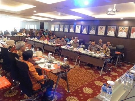 Galeri Foto Rapat Dewan Pengurus I Apkasi Apkasi Asosiasi