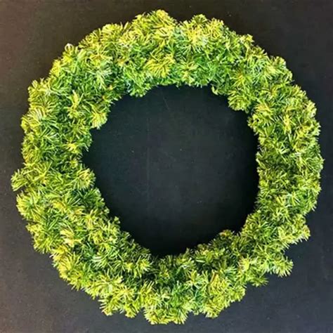 Outdoor Christmas Wreath 100CM - Fantasy Christmas Lights