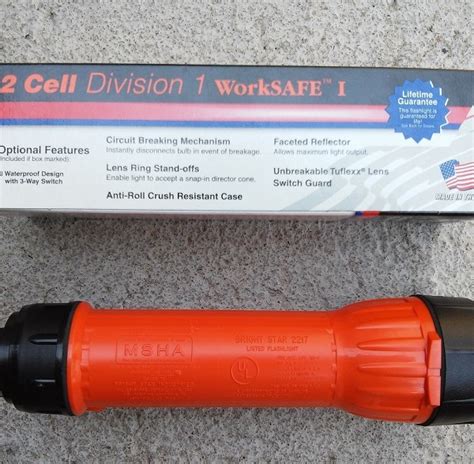 Waterproof Flashlight – DELTA MATERIALS EQUIPMENT CO., LTD