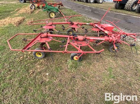New Holland Nh169 Tedder Agriculture Bigiron