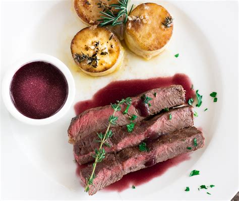 Steak With Bordelaise Wine Sauce And Fondant Potatoes G Day Souffl