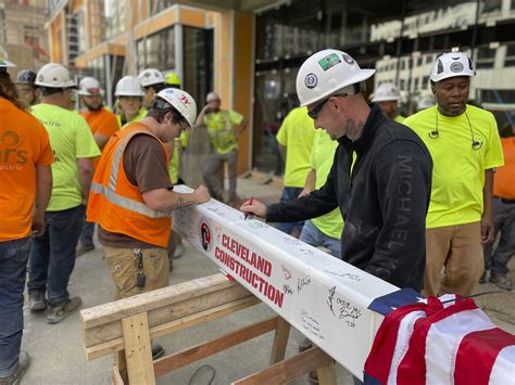 City Club Apartments Tops Out Neotrans