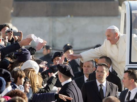 Pope Francis tripled crowds at Vatican during 2013 | The Independent