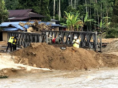 Banjir Baling Penduduk Lega Jambatan Sementara Dibina Kosmo Digital