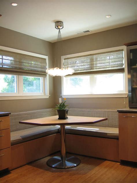 Угловой столик на кухню к стене - 94 фото