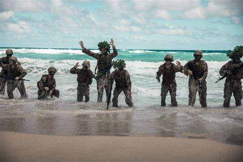 DVIDS Images MCAS Corporals Course 2 23 Beach Assault Image 10 Of 13