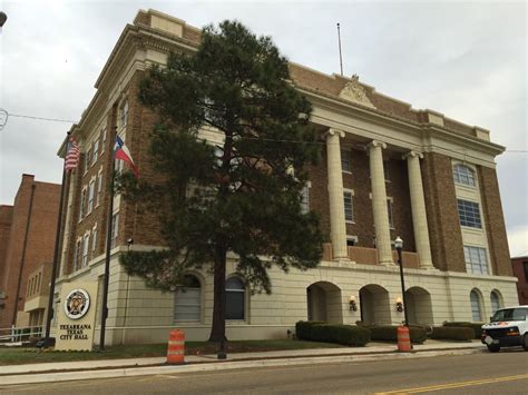 TEXARKANA CITY HALL - Updated January 2025 - 220 Texas Blvd, Texarkana ...