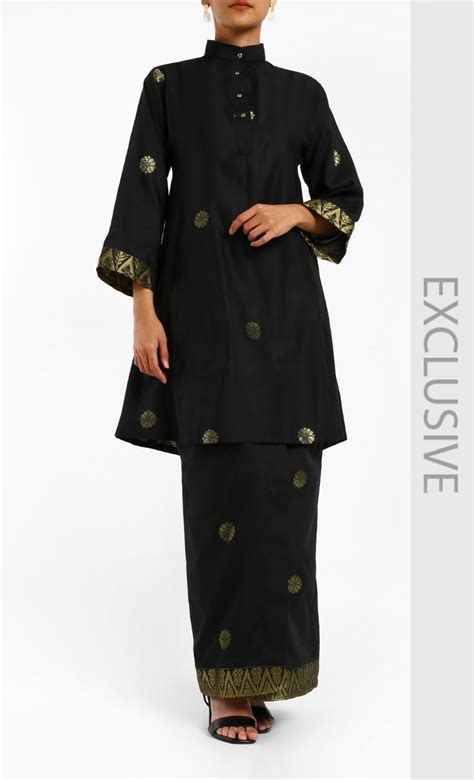 Baju Kurung Moden Hitam Gold Shawlpublika Malaysia S Pioneering Baju