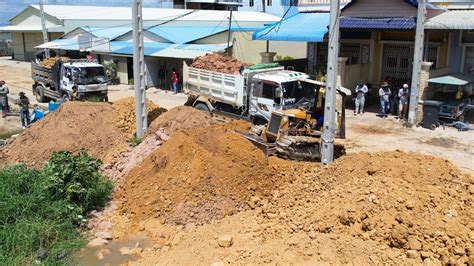 First Attraction Skills Pushing Dirt Bulldozer On Land Filling