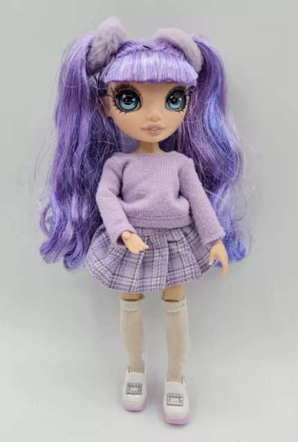 Violet Willow Rainbow High Junior High Purple Fashion Doll Eur