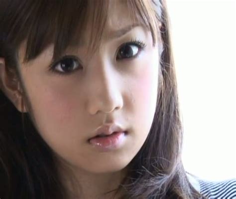 Kawaii Hot Babe Yuko Ogura Sits In Armchair Showing Her Ass