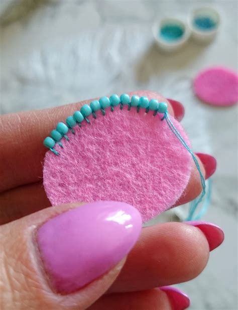 How To Finish Bead Embroidery Tutorial For Beaded Brooch Edging Brick