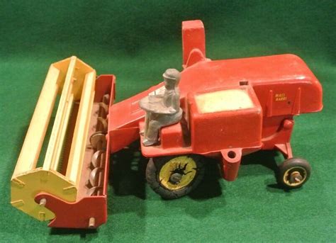 VINTAGE MASSEY HARRIS SELF PROPELLED COMBINE Grelly USA