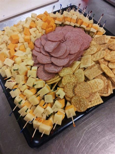 Love The Cheese Stackers Now That S A Cheese Cracker And Sausage Tray For Ya Party