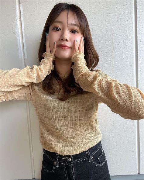 ほたるさんのインスタグラム写真 ほたるinstagram「・ ・ Stylevoiceofficial 珍しく淡いオレンジのお洋服