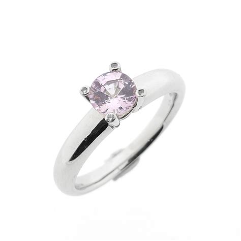 Witgouden Phlox Ring Gezet Met Roze Saffier En Diamant Ct