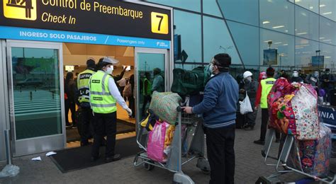 Callao Levantan Huelga De Controladores De Tr Fico A Reo Del