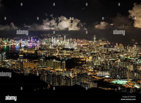 Hong Kong skyline at night Stock Photo - Alamy