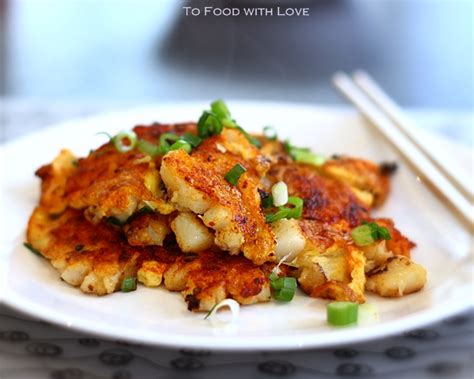 To Food with Love: Singapore Fried Carrot Cake (Chai Tau Kuih)